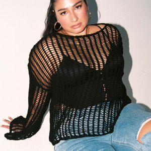 The Kennedy Sweater Black Curve