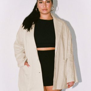 Amber Oversized Linen Blazer Beige Curve
