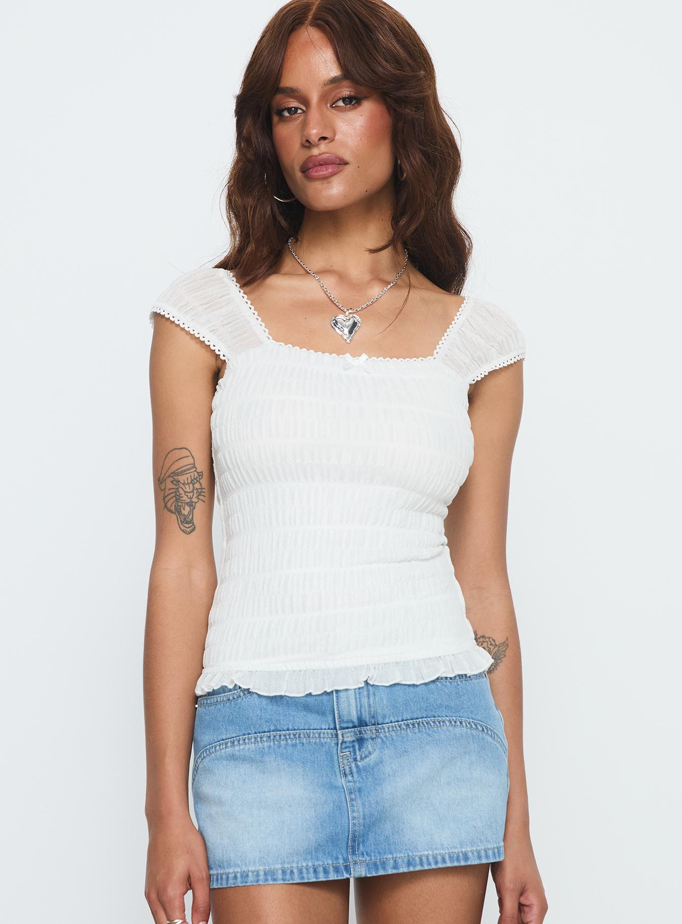 Honeymooner Cap Sleeve Frill Top White - Image 2