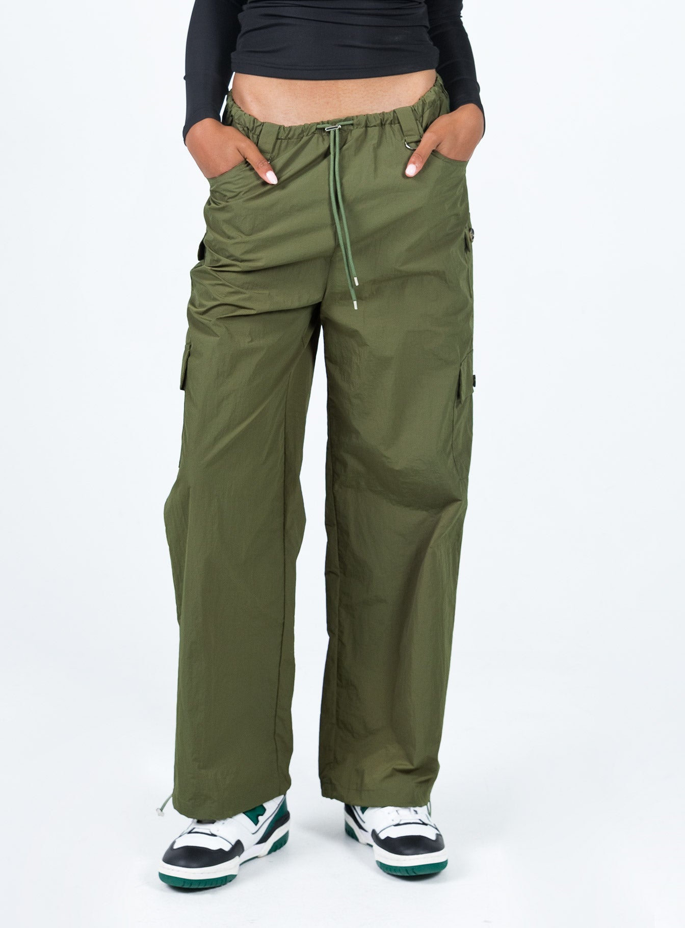 Erave Parachute Pants Khaki - Image 2