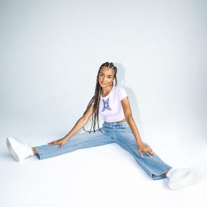 Naomi Mid Rise Straight Leg Jeans Mid Wash Denim