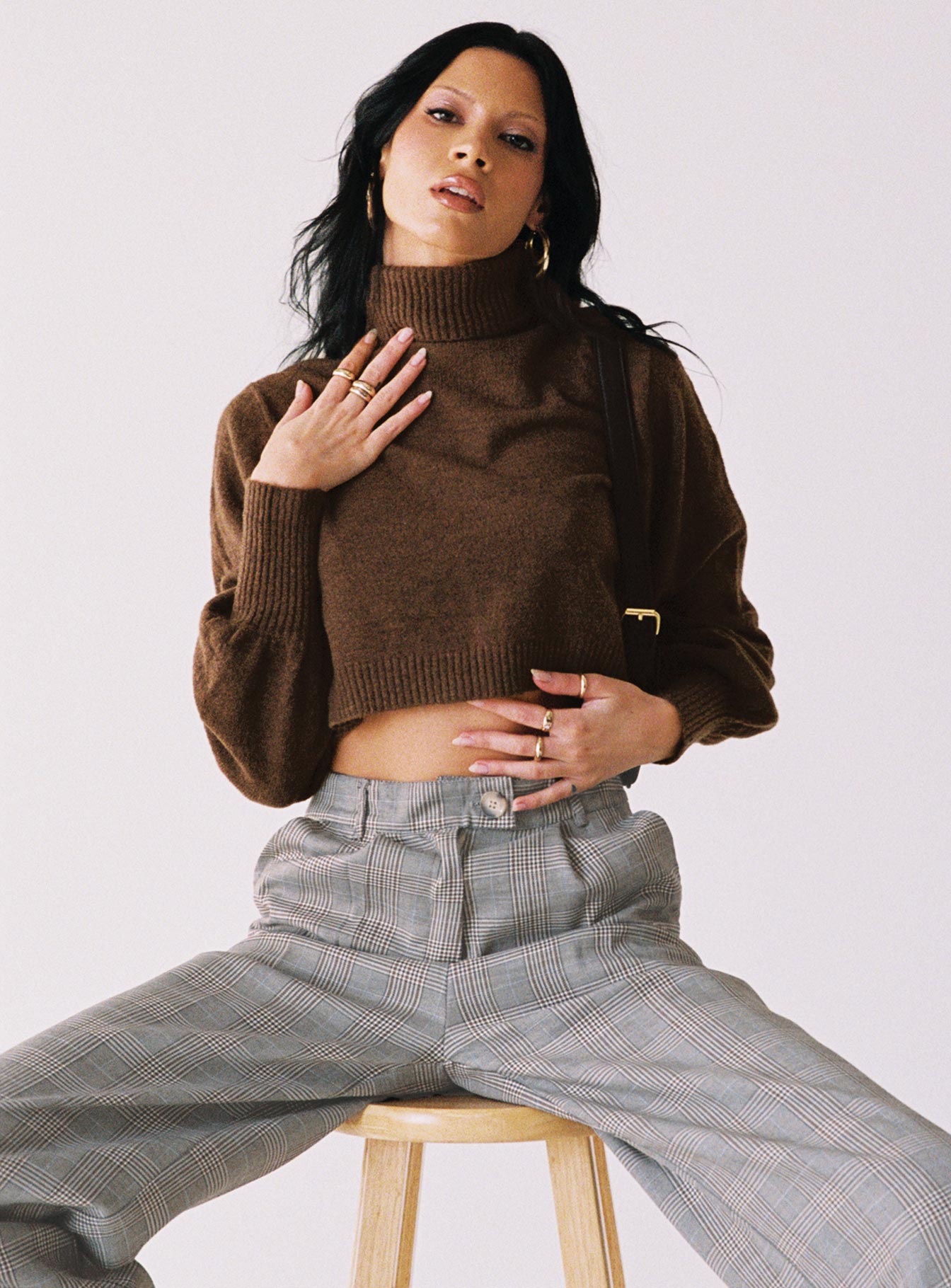 Zahara Cropped Turtleneck Sweater Brown - Image 8