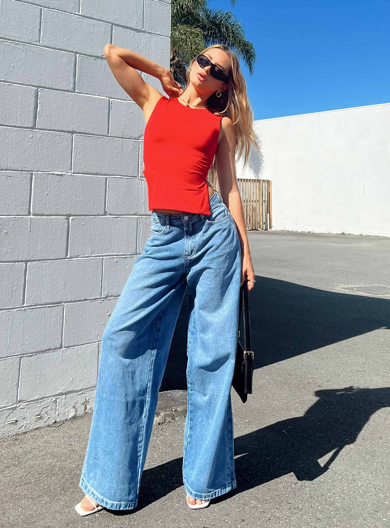 Locke Wide Leg Jeans Mid Wash Denim - Image 2