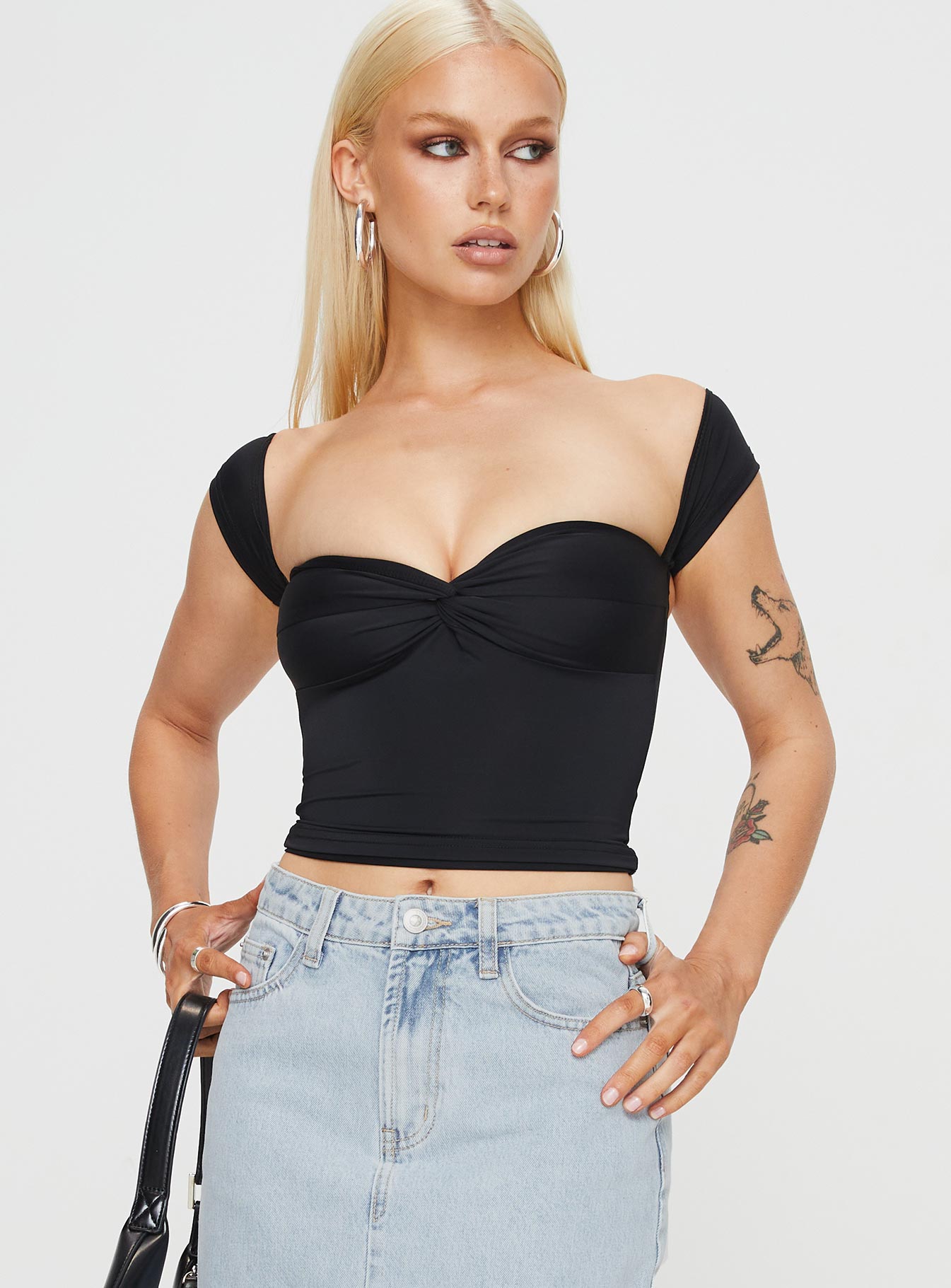 Larisha Off The Shoulder Top Black - Image 2