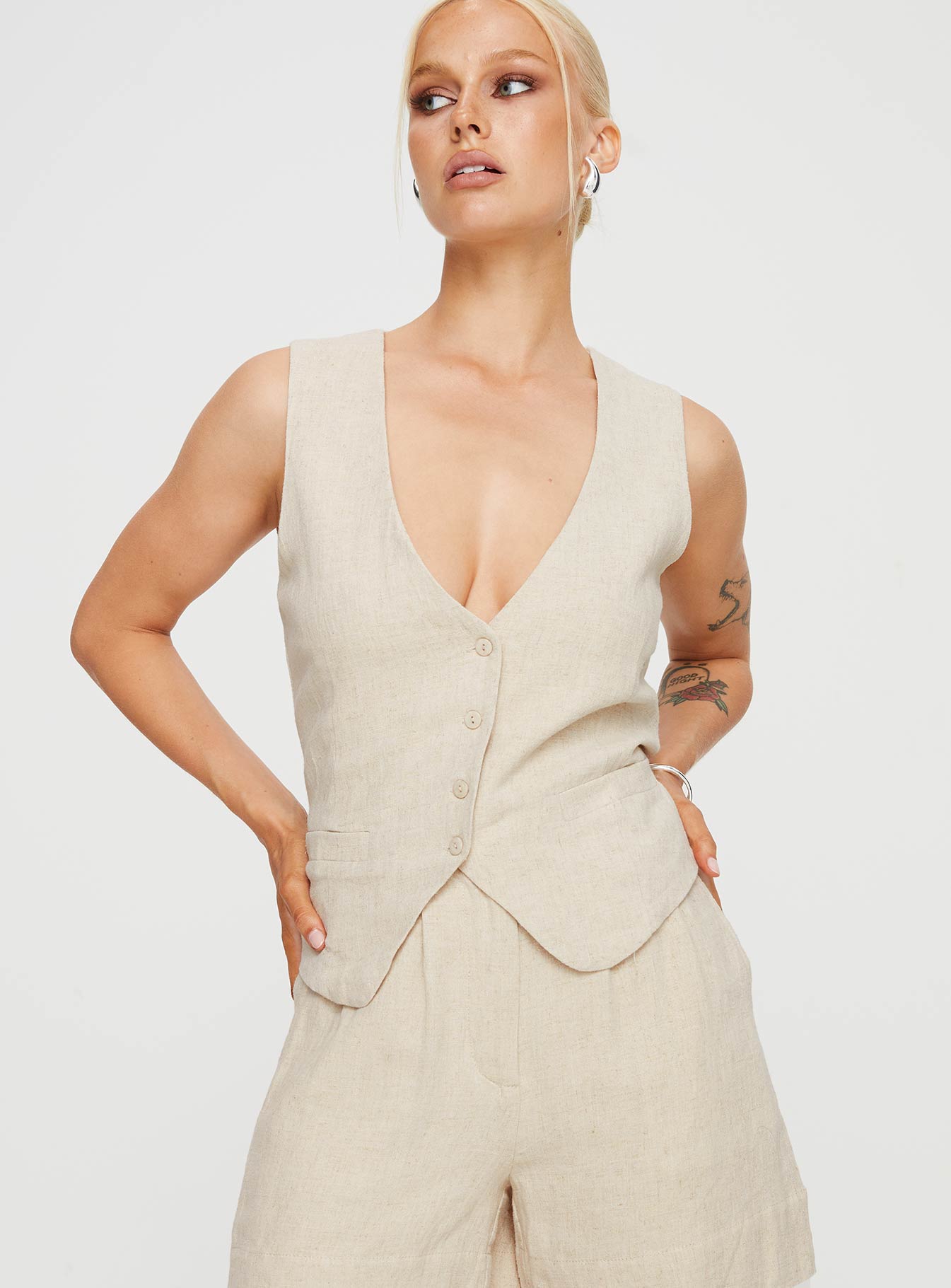 Ginger Linen Blend Vest Beige - Image 5