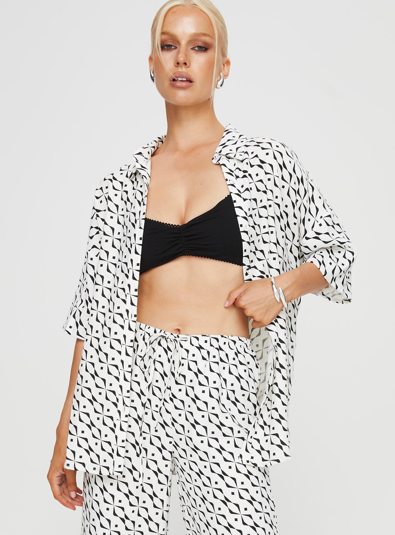 Guava Linen Blend Shirt Black / White - Image 5