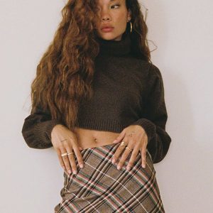 Zahara Cropped Turtleneck Sweater Brown