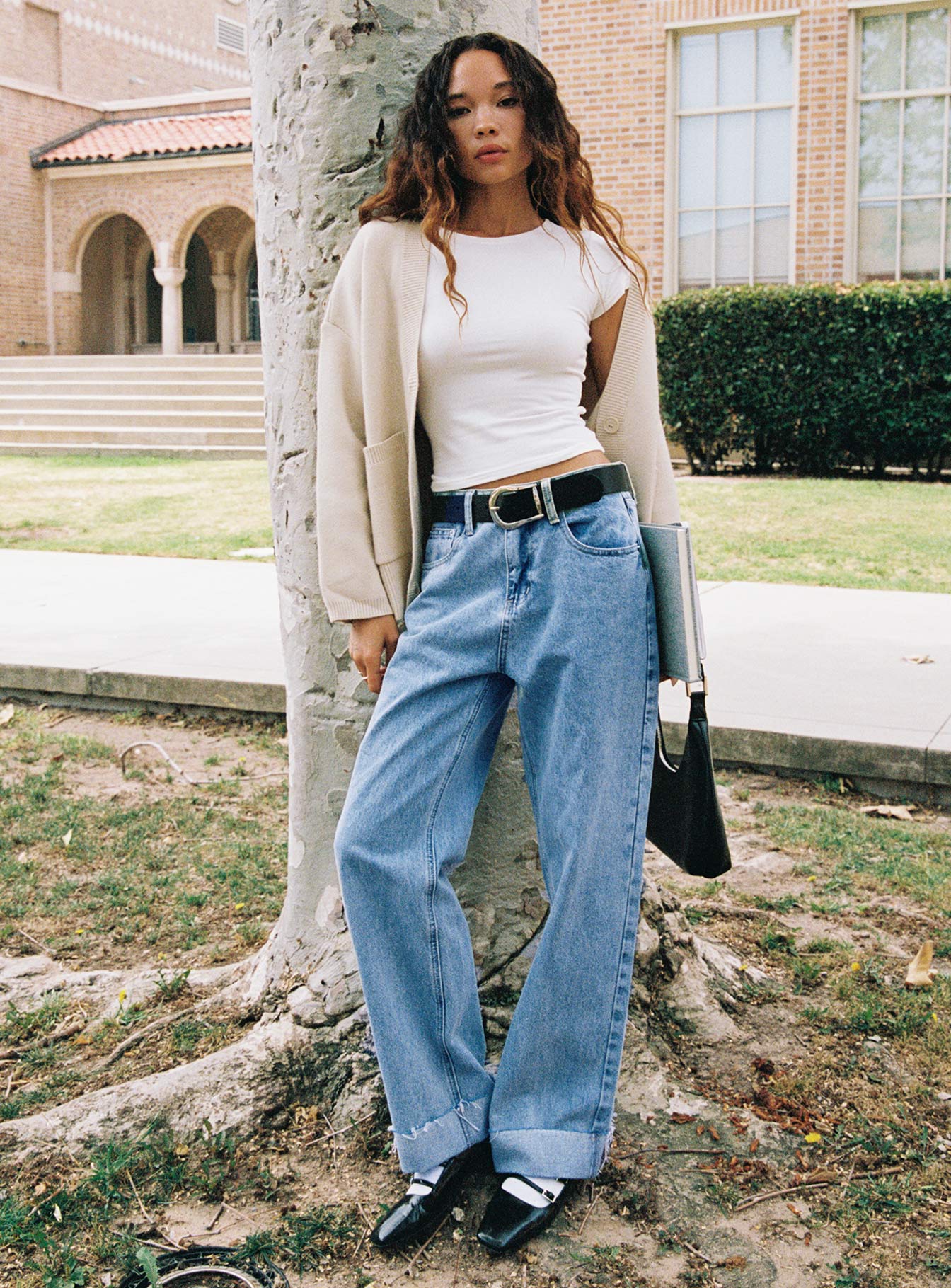 Ollie Mid Rise Straight Leg Jean Light Wash Denim - Image 9