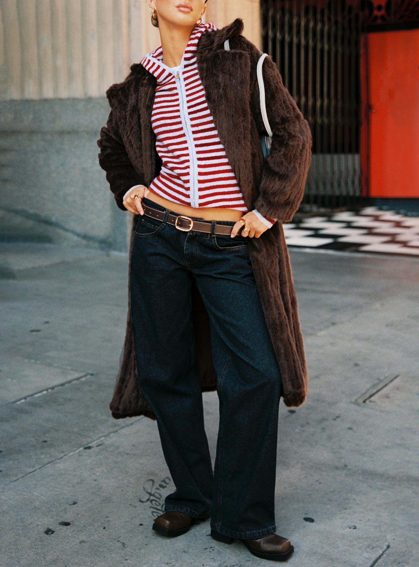 Hocus Pocus Low Rise Wide Leg Jean Dark Wash - Image 10