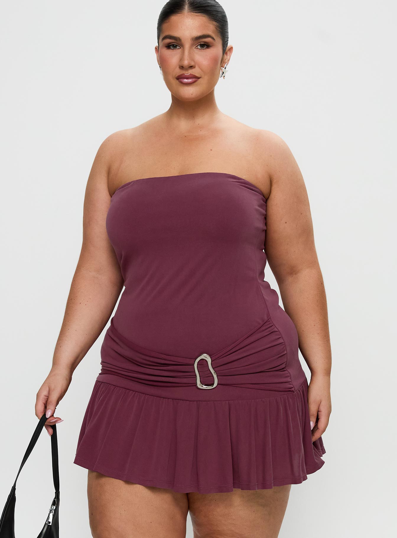 Love Lingers Strapless Mini Dress Burgundy Curve - Image 2