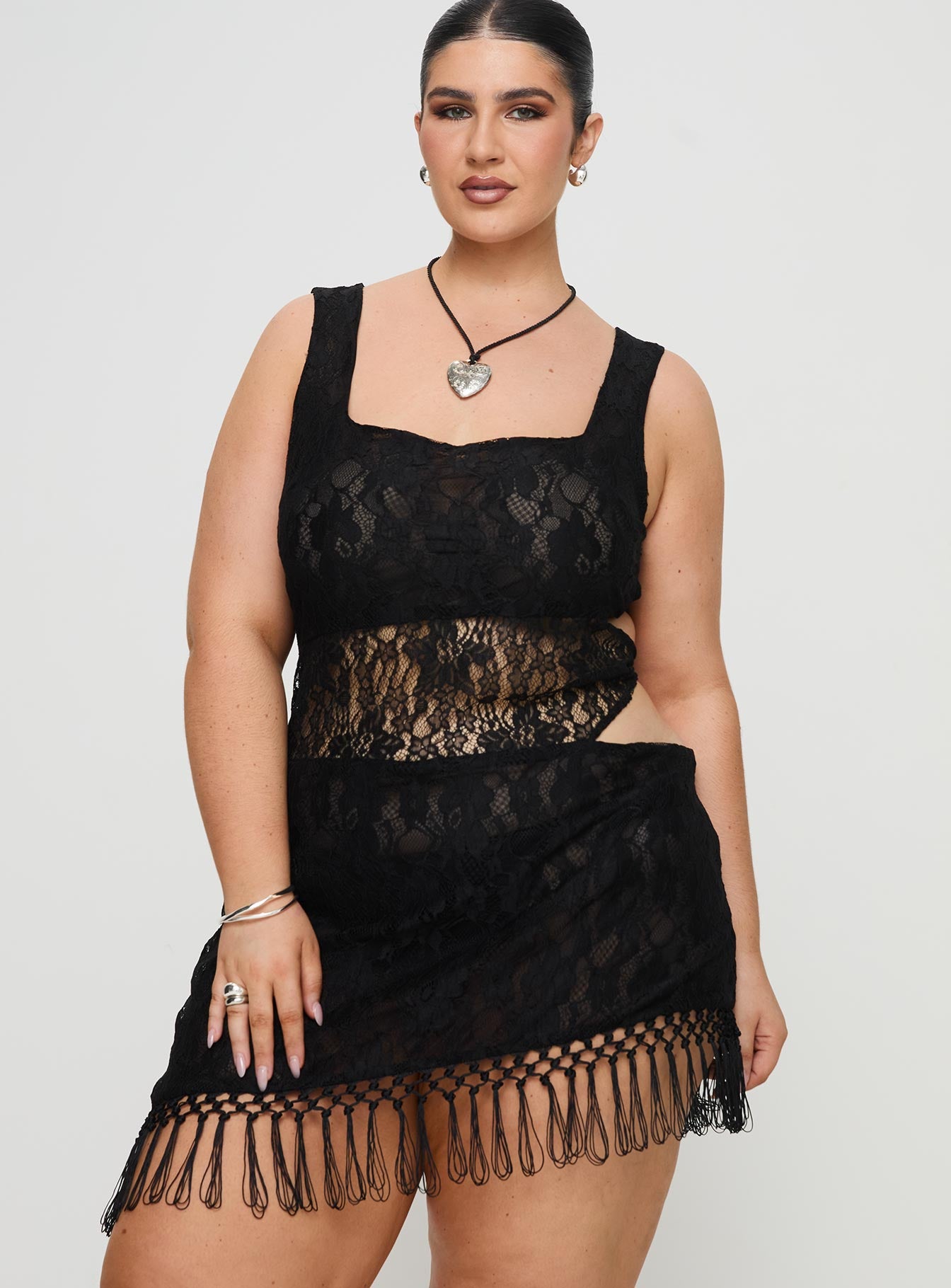 Dakarie Lace Mini Dress Black Curve - Image 2