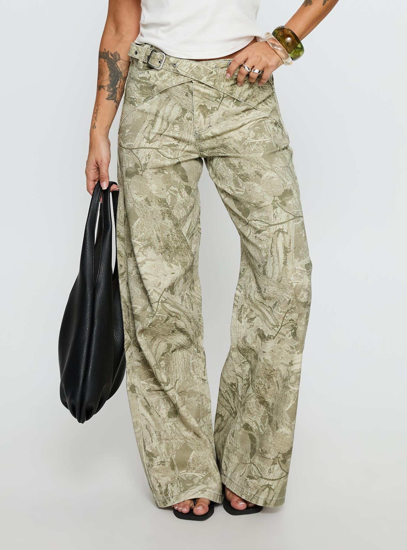 Mckinley Mid Rise Wide Leg Jeans Camouflage - Image 2
