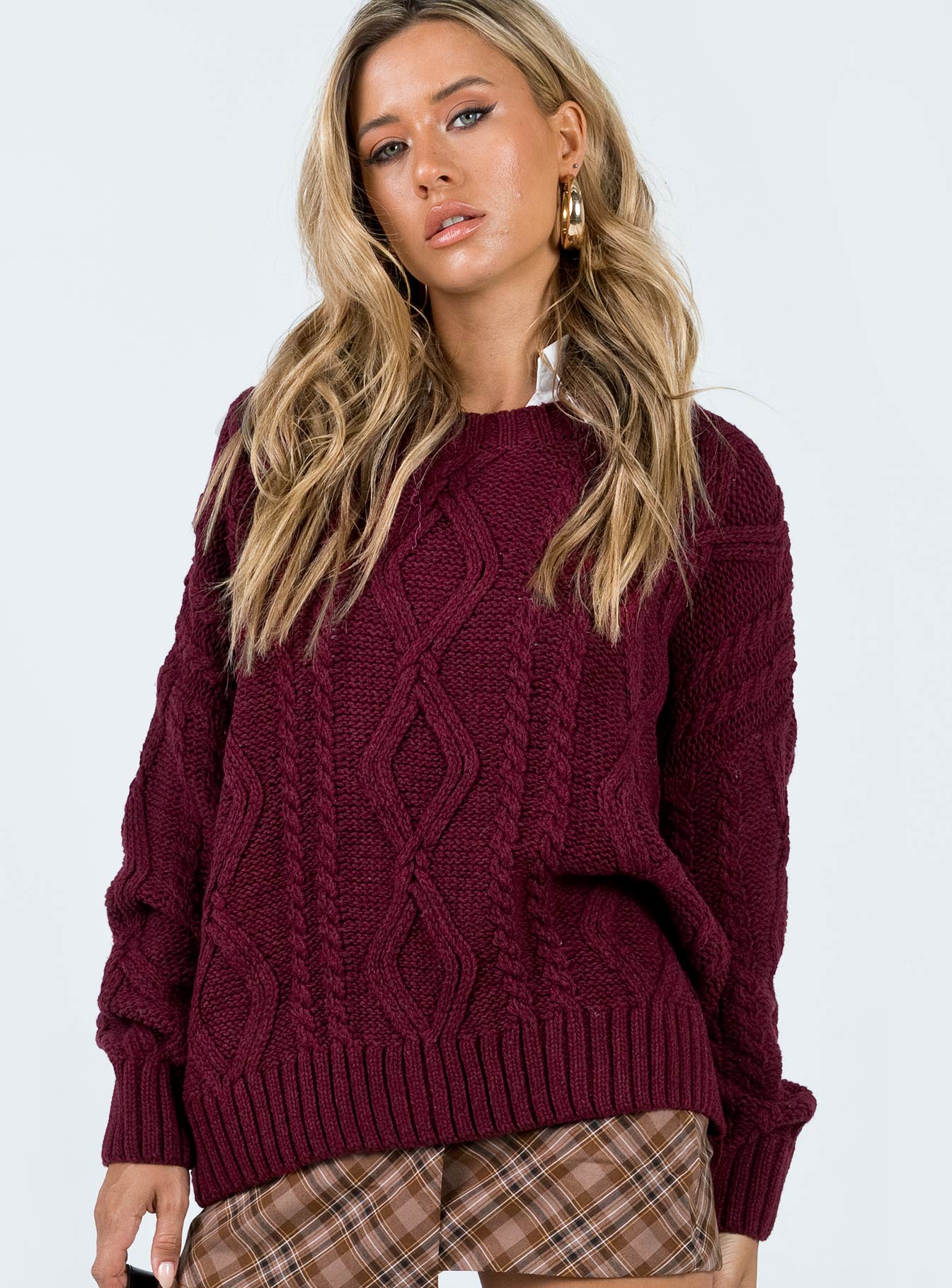 Anaya Oversized Sweater Burgundy - Image 2