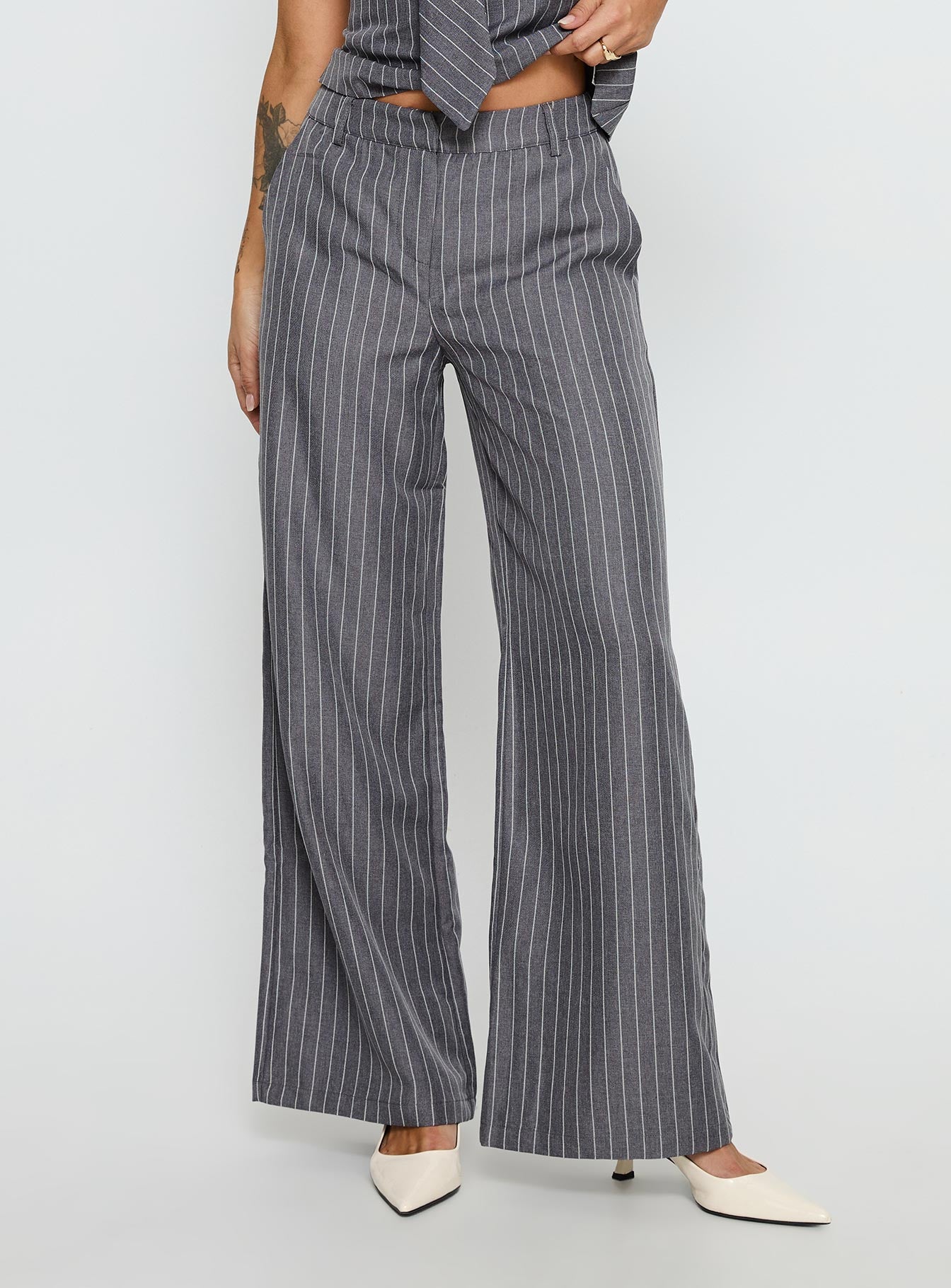 Uvelia Tailored Pants Grey Pinstripe - Image 2