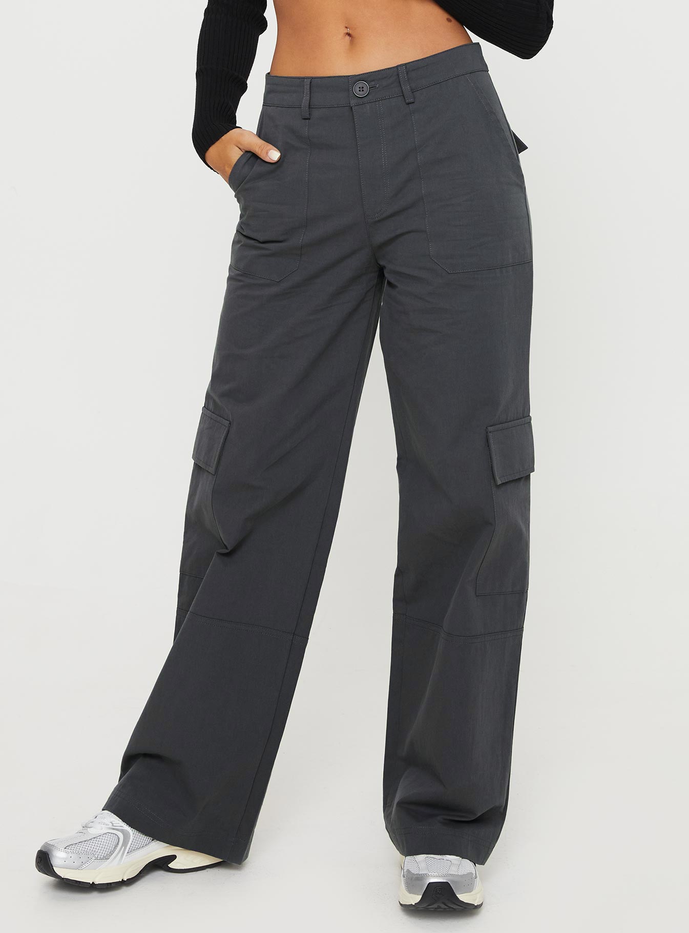 Luna Mid Rise Cargo Pants Charcoal - Image 2