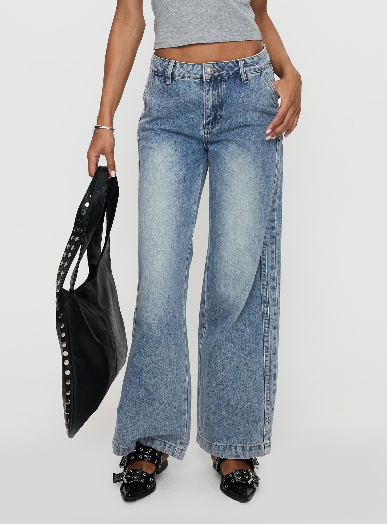 Skipper Low Rise Wide Leg Jeans Vintage Blue - Image 2