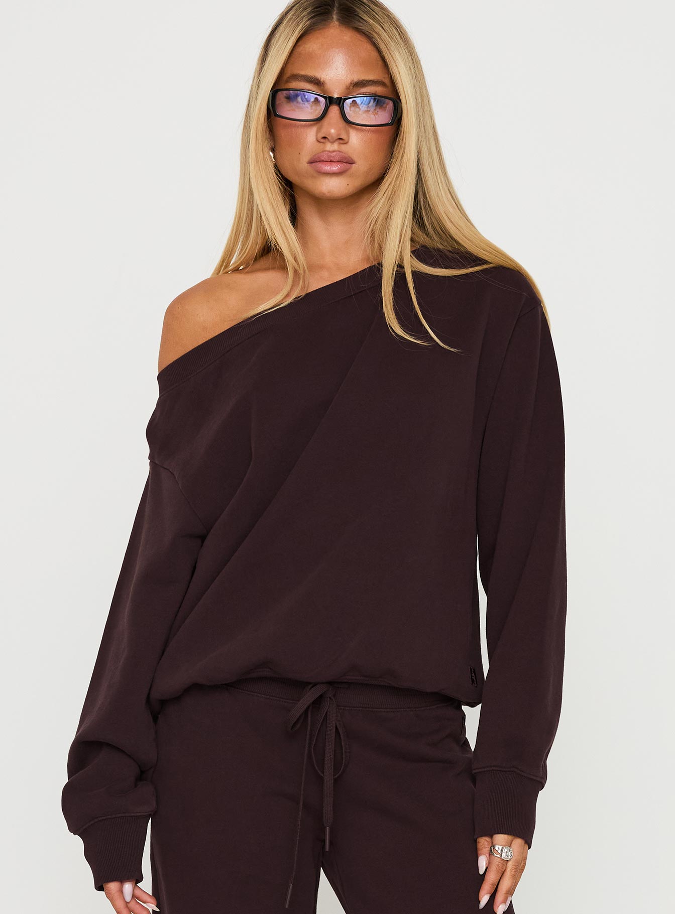 Wellness Off The Shoulder Jumper Brown - Image 2