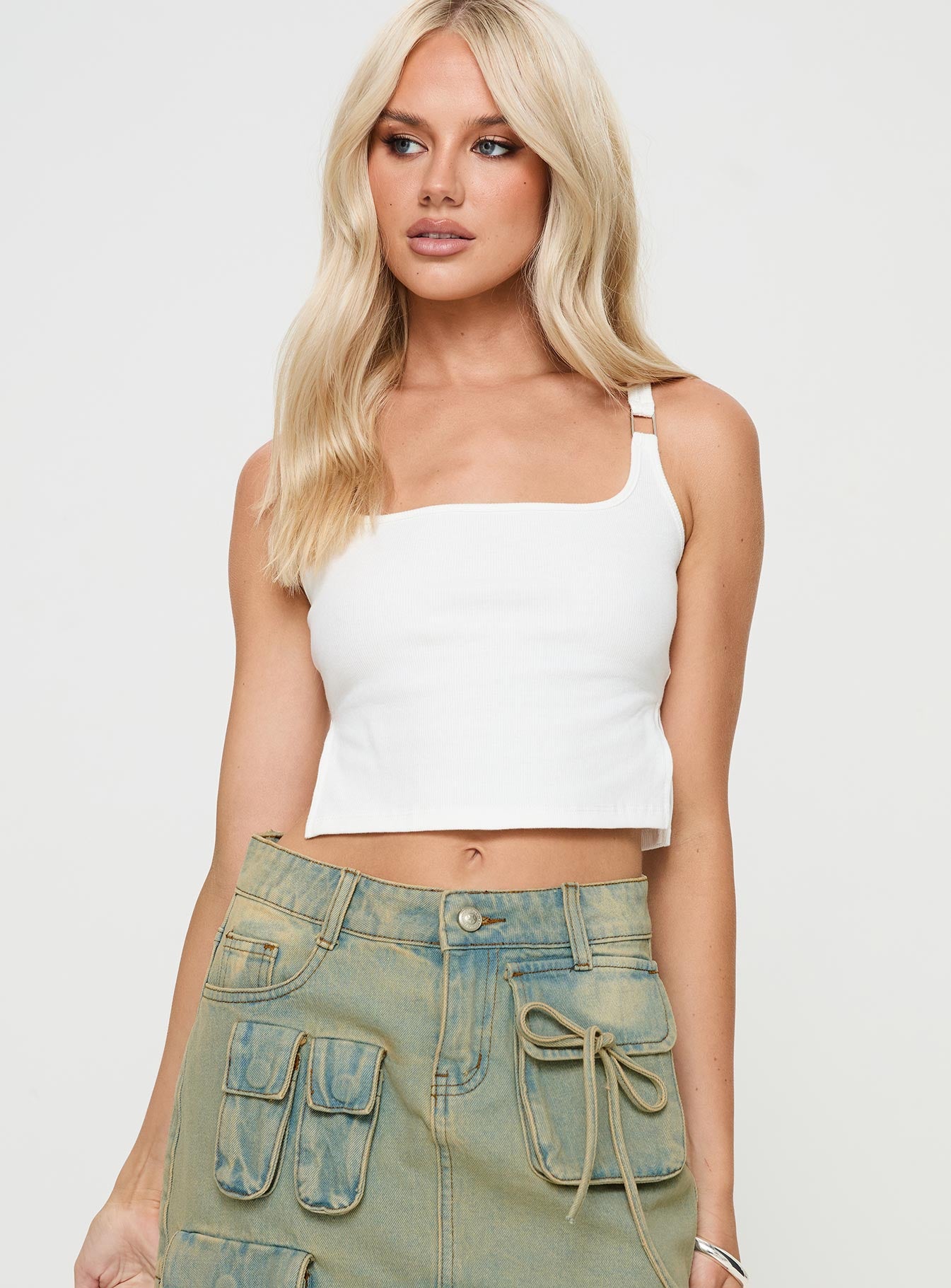 Trender Top White - Image 2