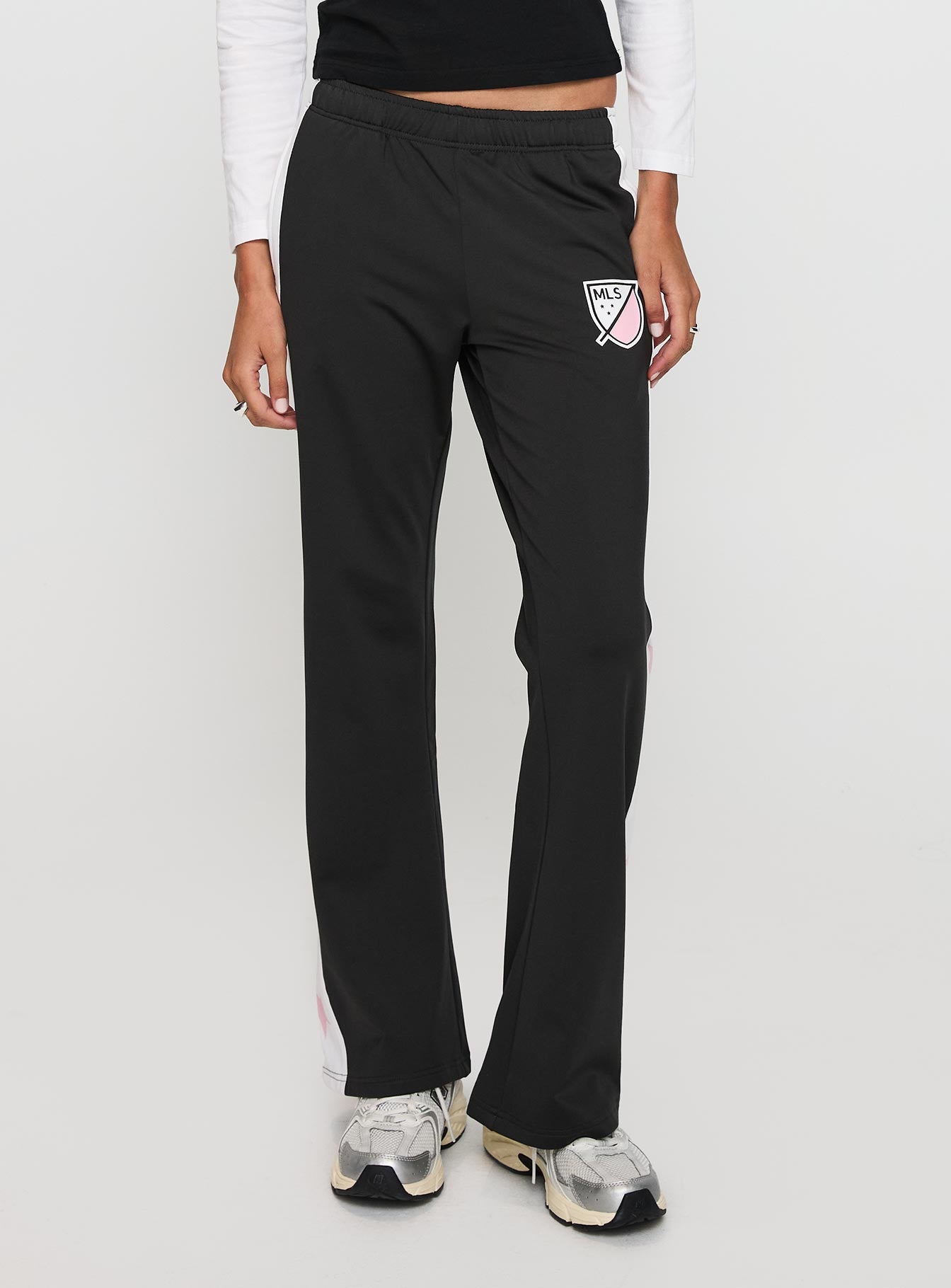 Track Star Pants Black - Image 2