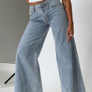 Toby Low Rise Baggy Jeans Light Wash