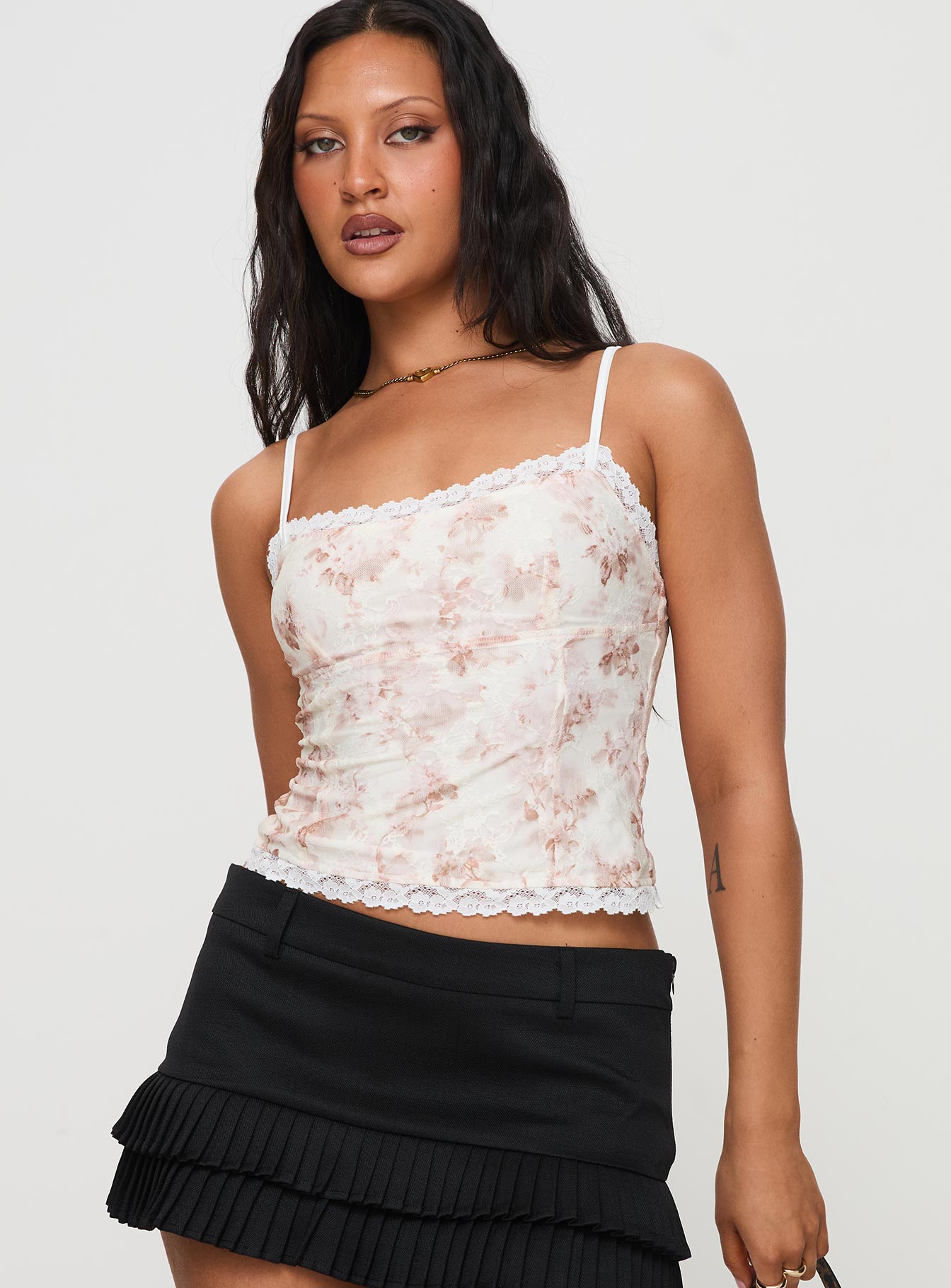 Zachariah Cami Top White Floral - Image 2