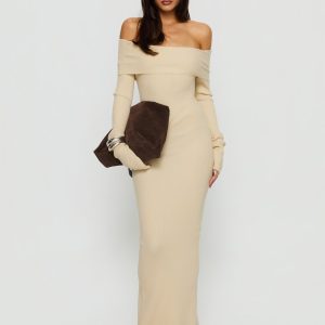 Phylis Off The Shoulder Maxi Dress Cream