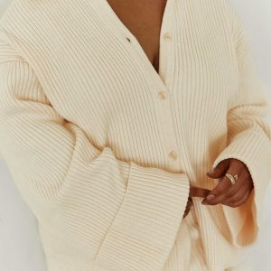 Jhett Long Sleeve Knit Shirt Cream Curve