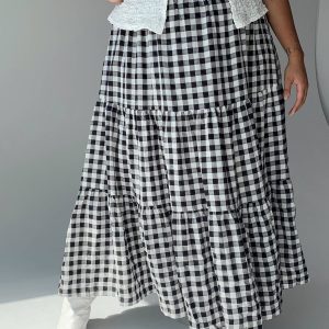 Hale Midi Skirt Black / White Curve