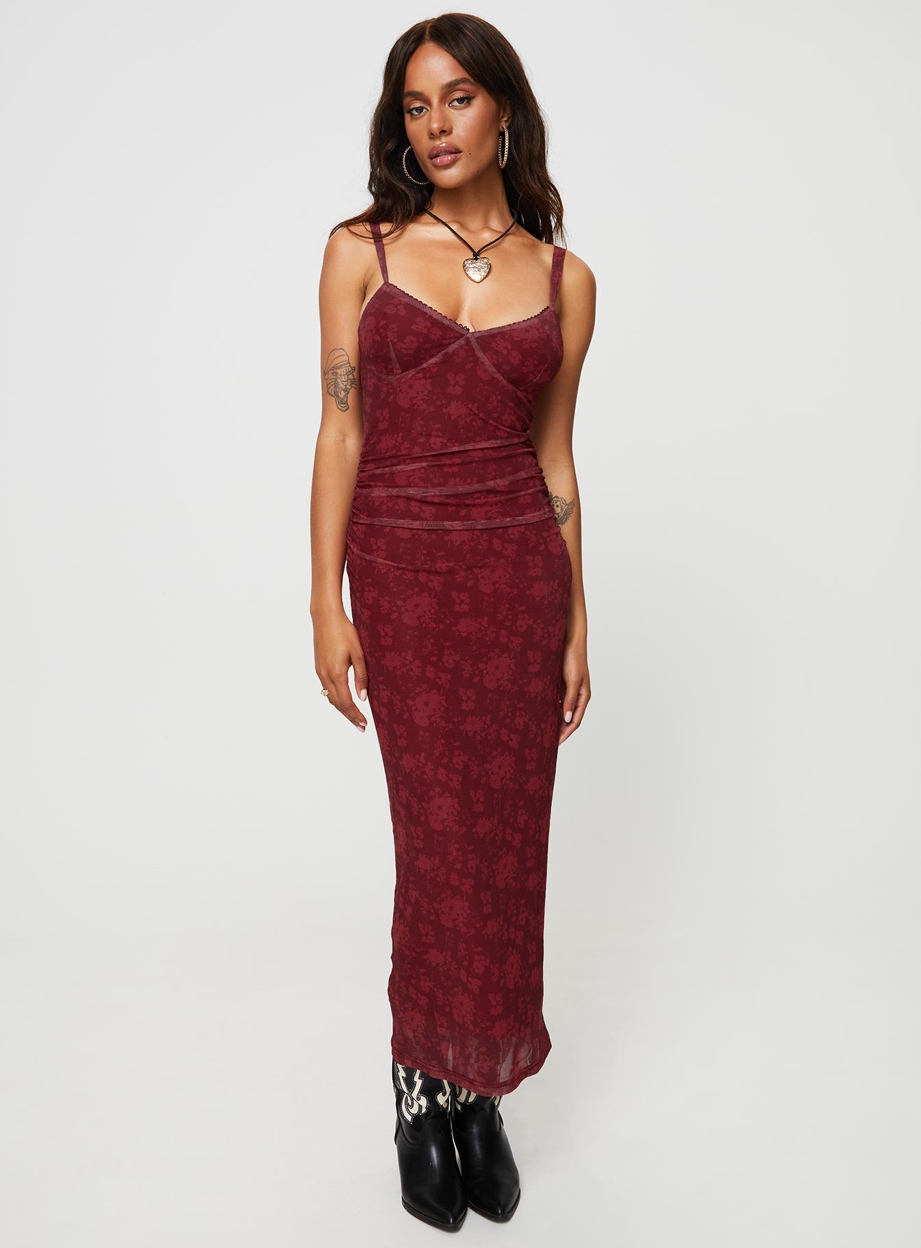 Cotter Maxi Dress Burgundy Floral - Image 4