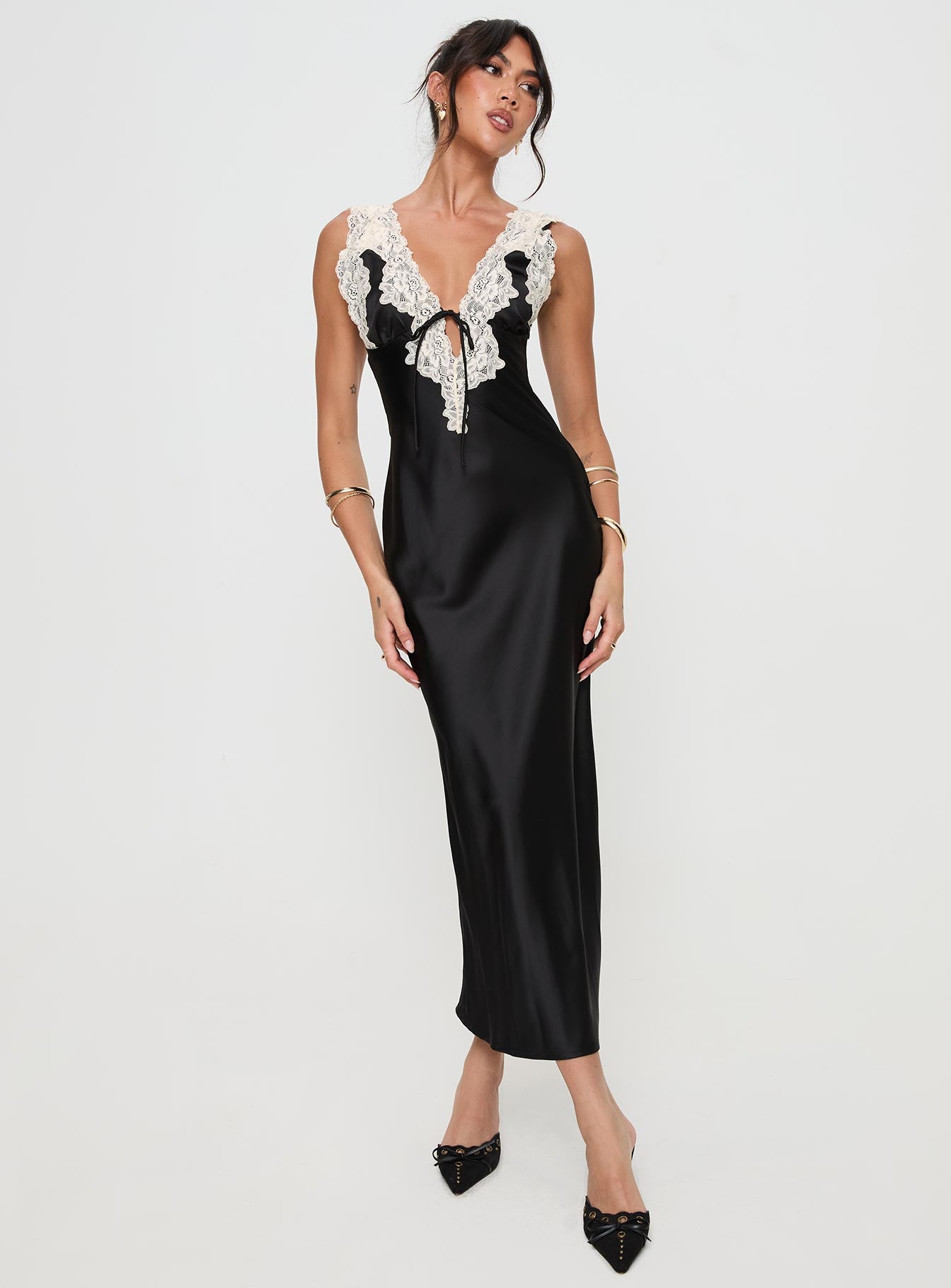 Nourish Maxi Dress Black - Image 2