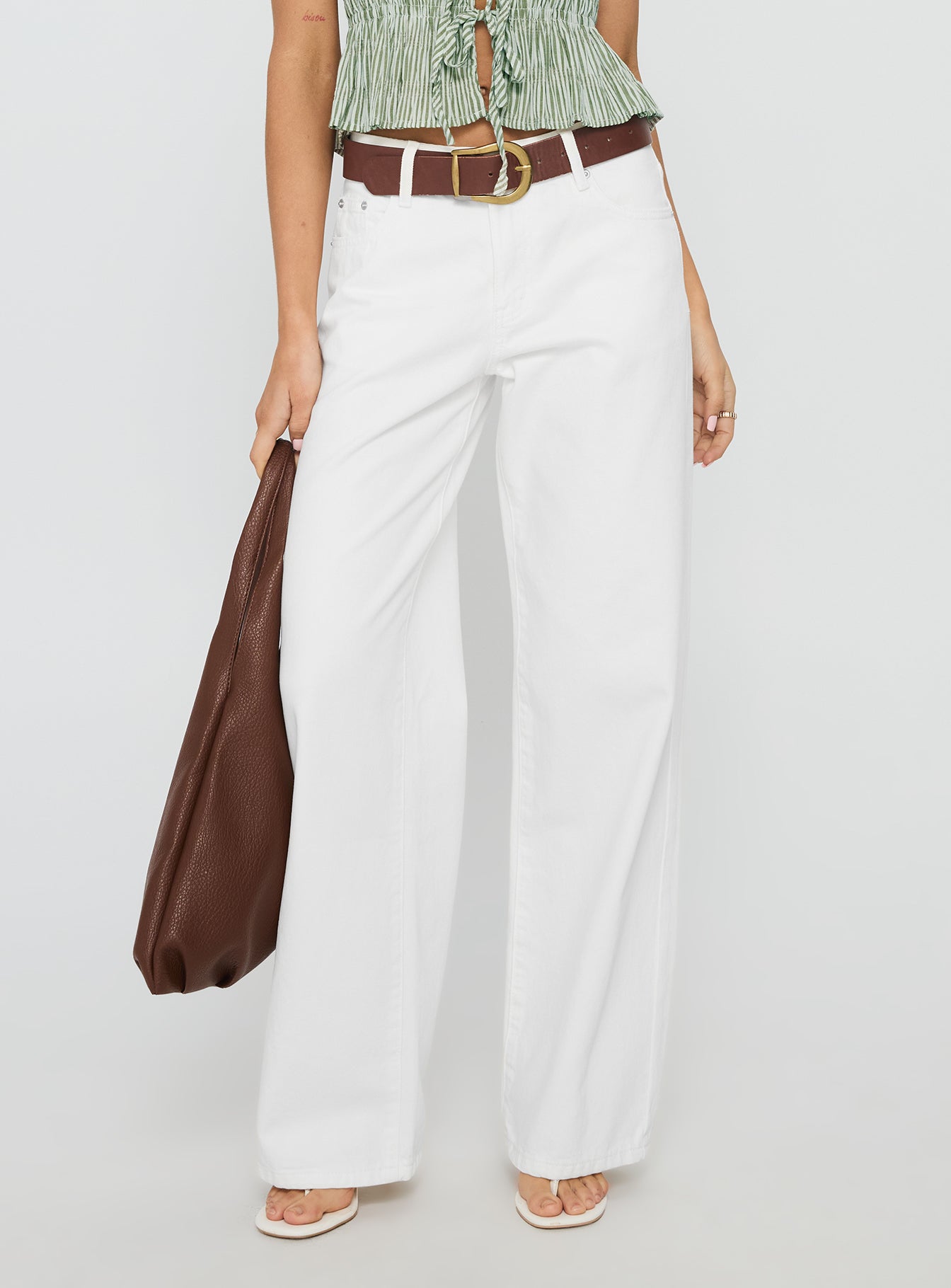 Serenitia Mid Rise Straight Leg Relaxed Jeans White Wash - Image 2