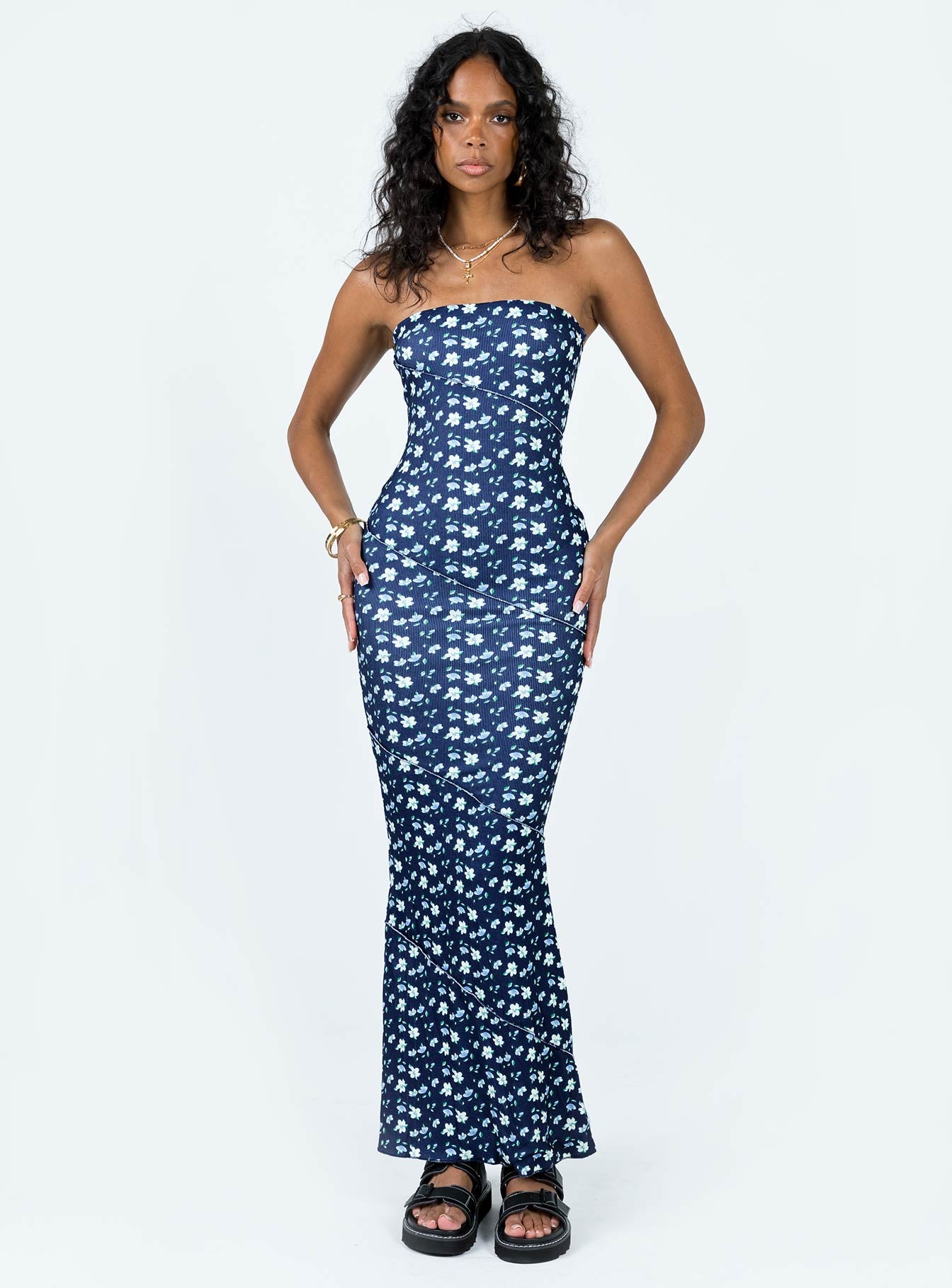 Oscar Midi Dress Navy Floral - Image 2