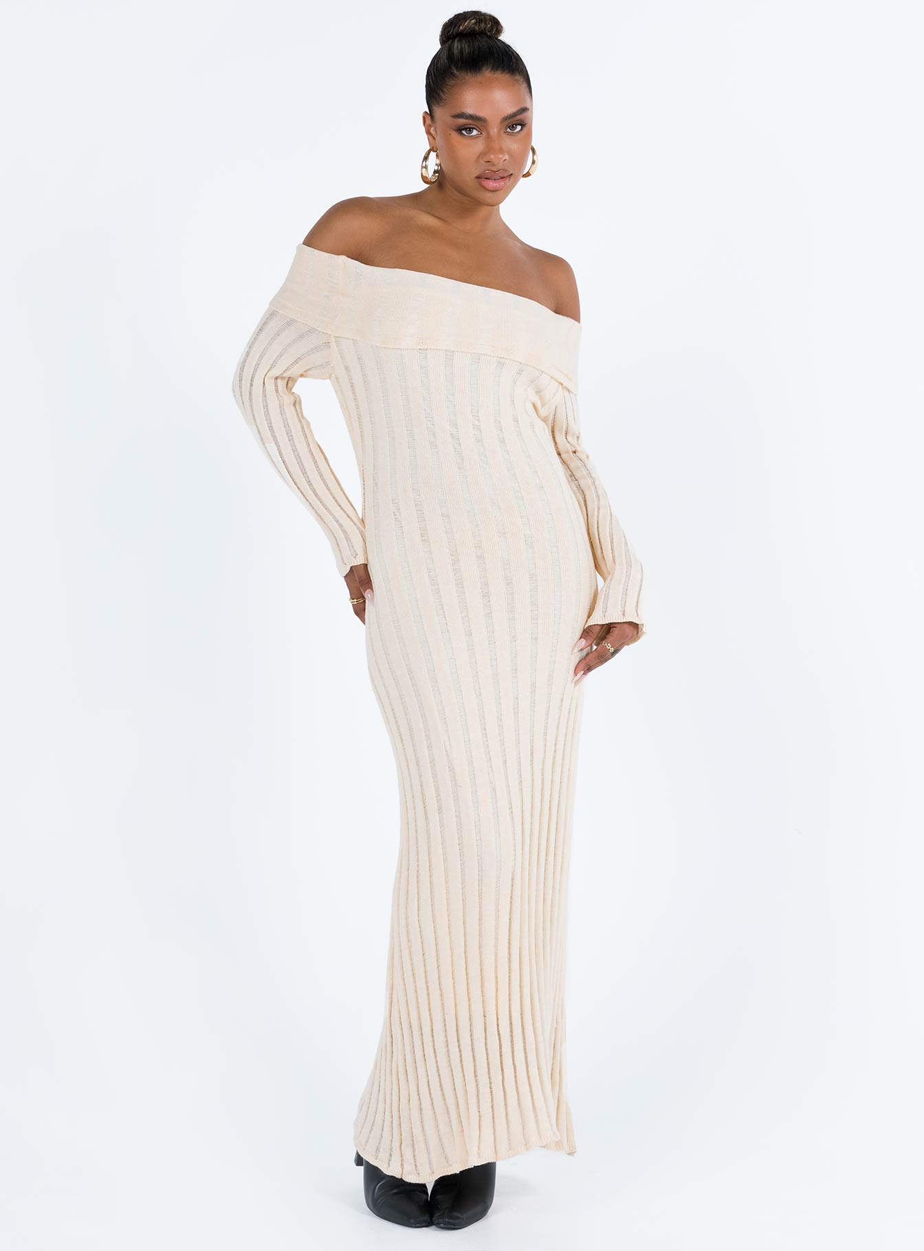 Lefler Off The Shoulder Maxi Dress Beige - Image 2
