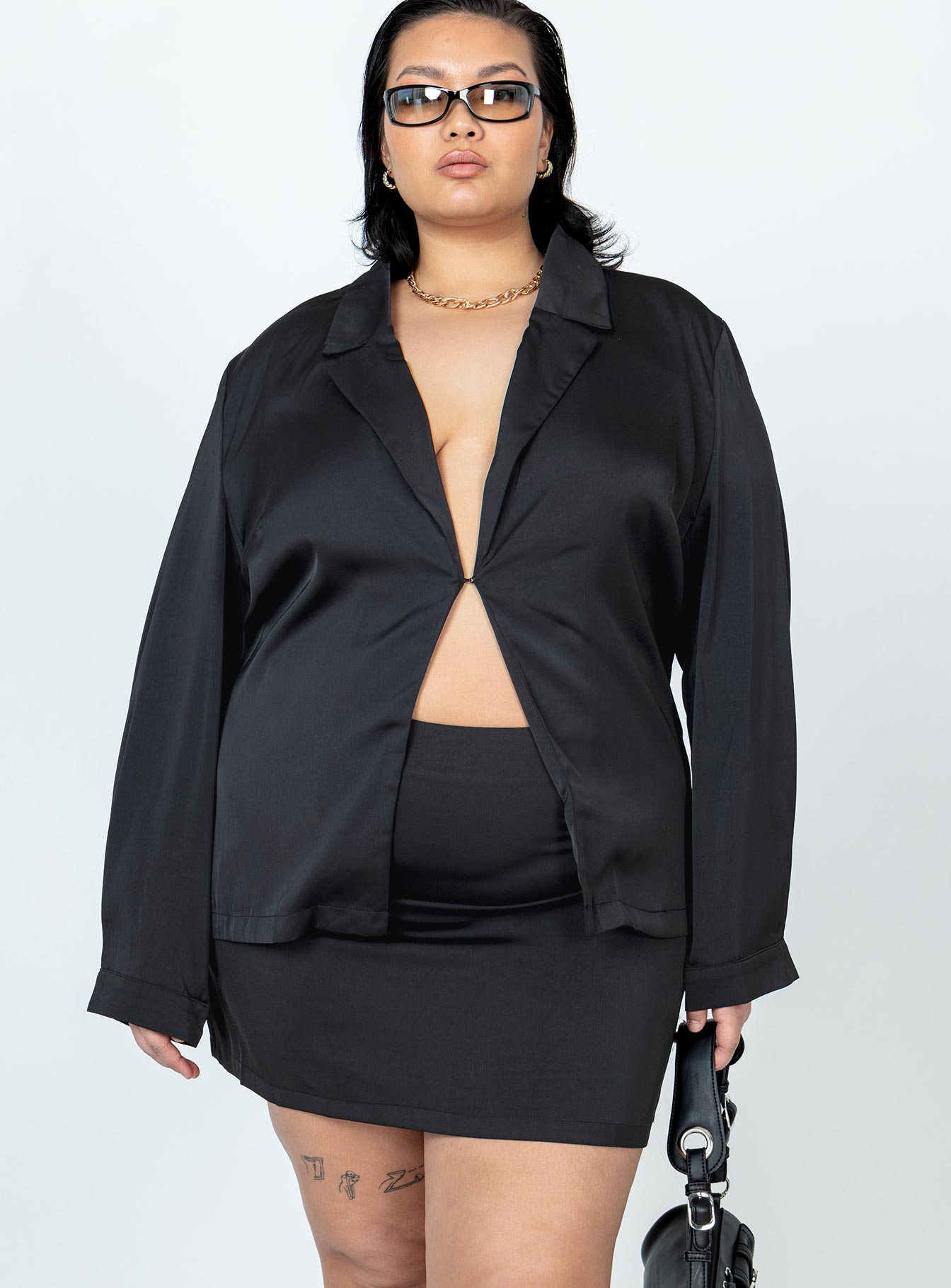 Eileen Set Black Curve - Image 2