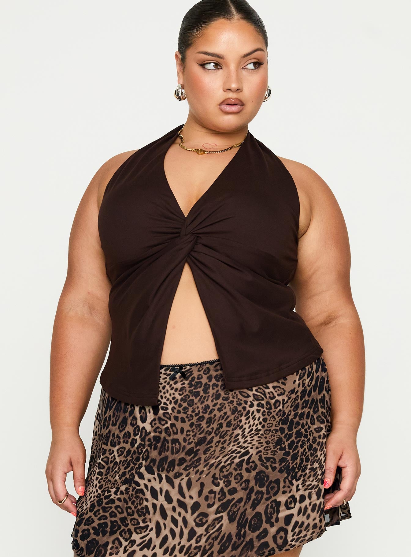 No Hard Feelings Twist Top Brown Curve - Image 2