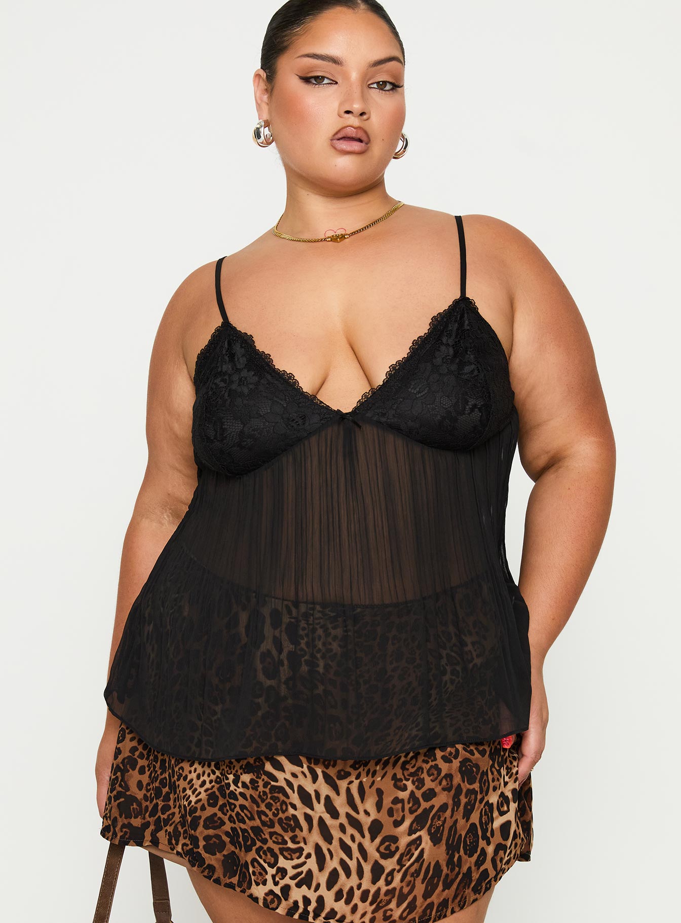 Zami Pleat Top Black Curve - Image 2