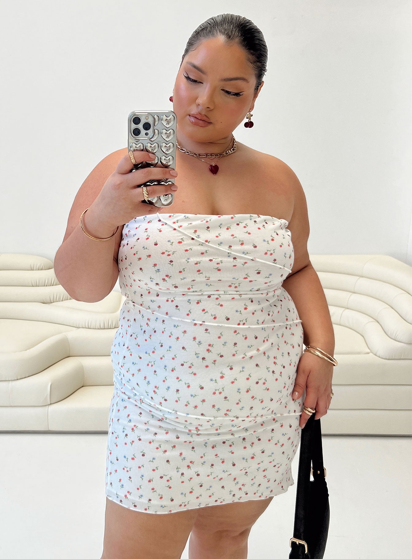 Oscar Mini Dress White Floral Curve - Image 4