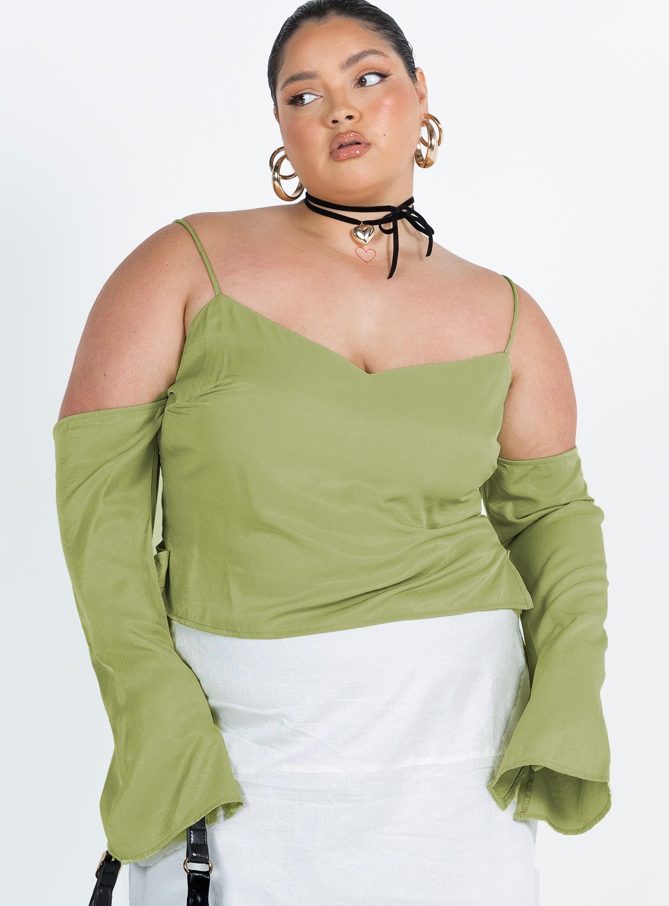 Cold Shoulder Top Green Curve - Image 2