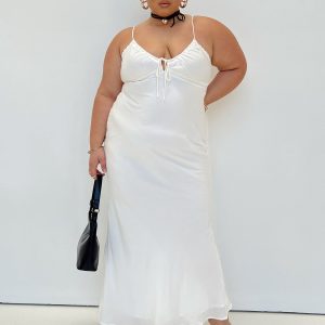 Emily Maxi Dress White Curve