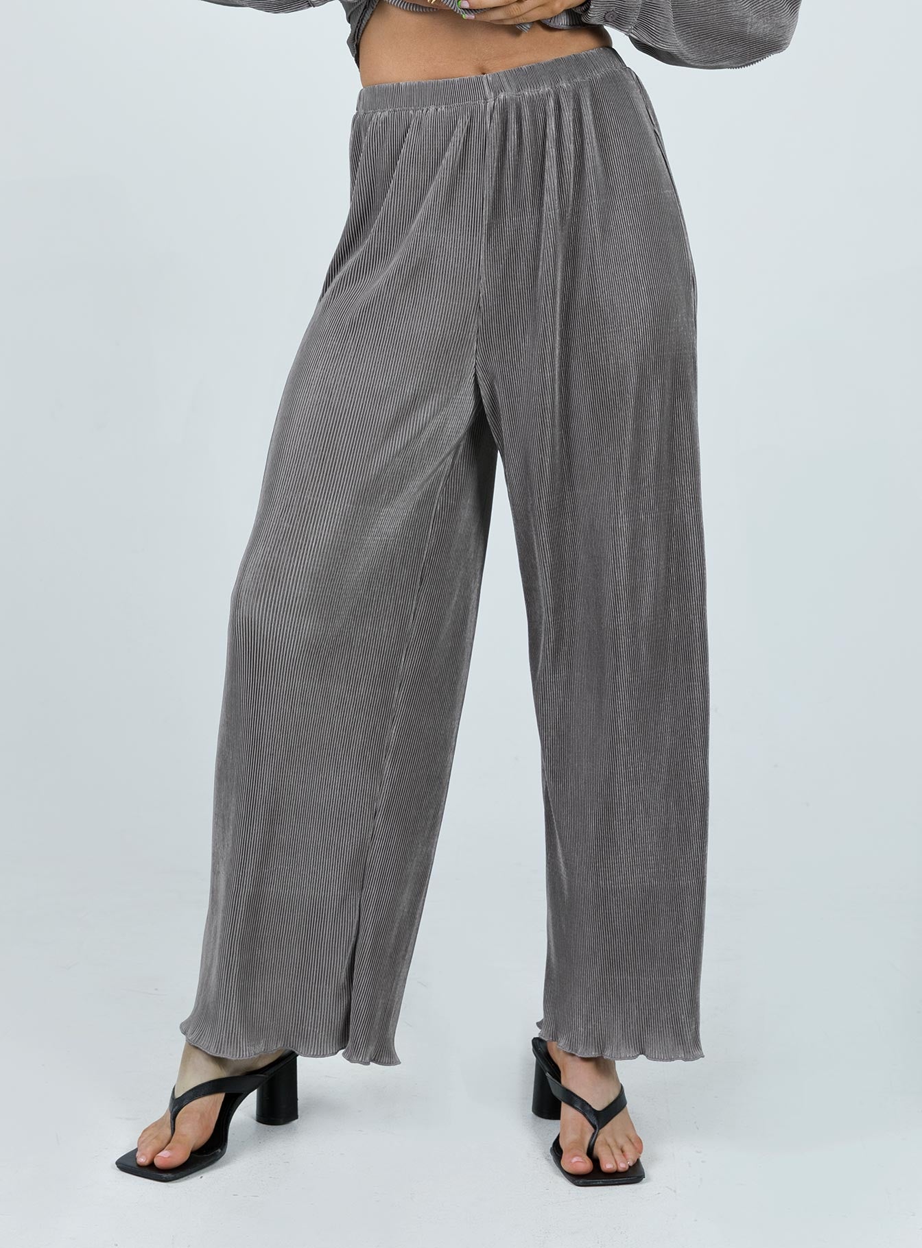 Cartmore Plisse Pants Charcoal - Image 2