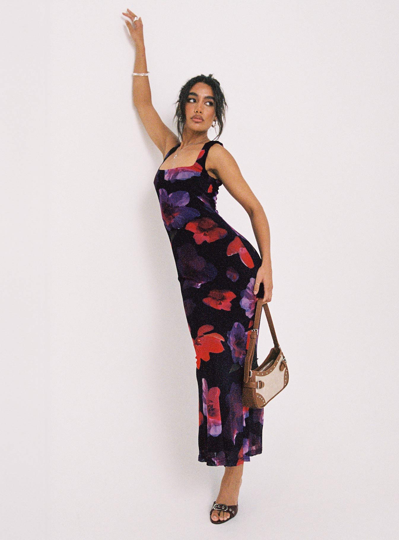 Eviana Maxi Dress Floral - Image 9