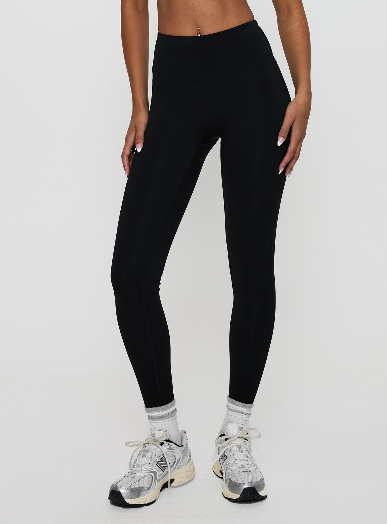 Dellah Ruched Back Leggings Black - Image 2