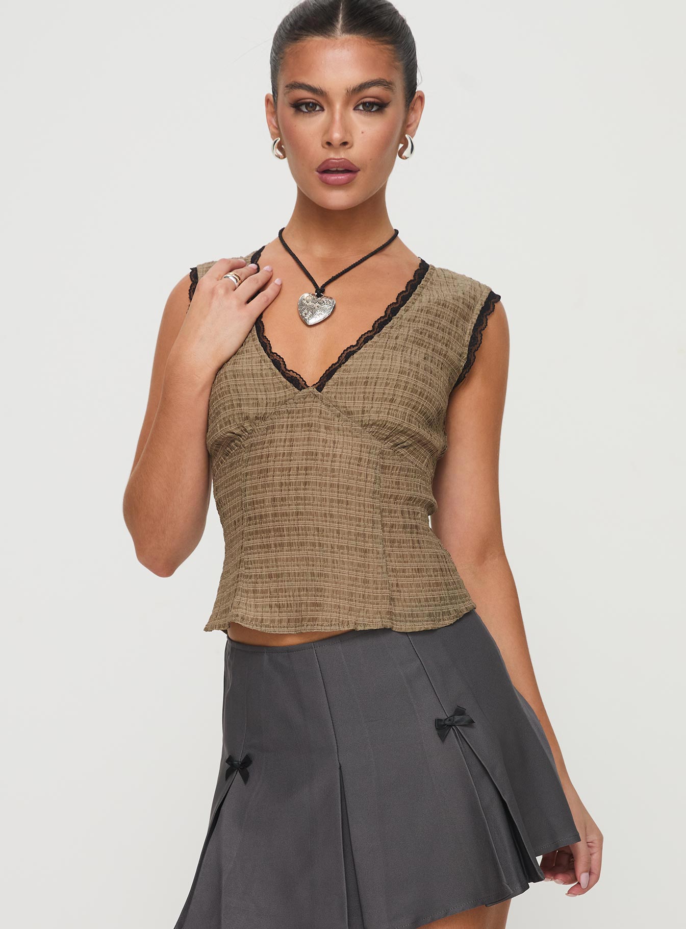 Hagea Top Olive - Image 2