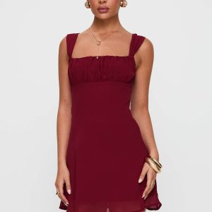 Solasta Mini Dress Red