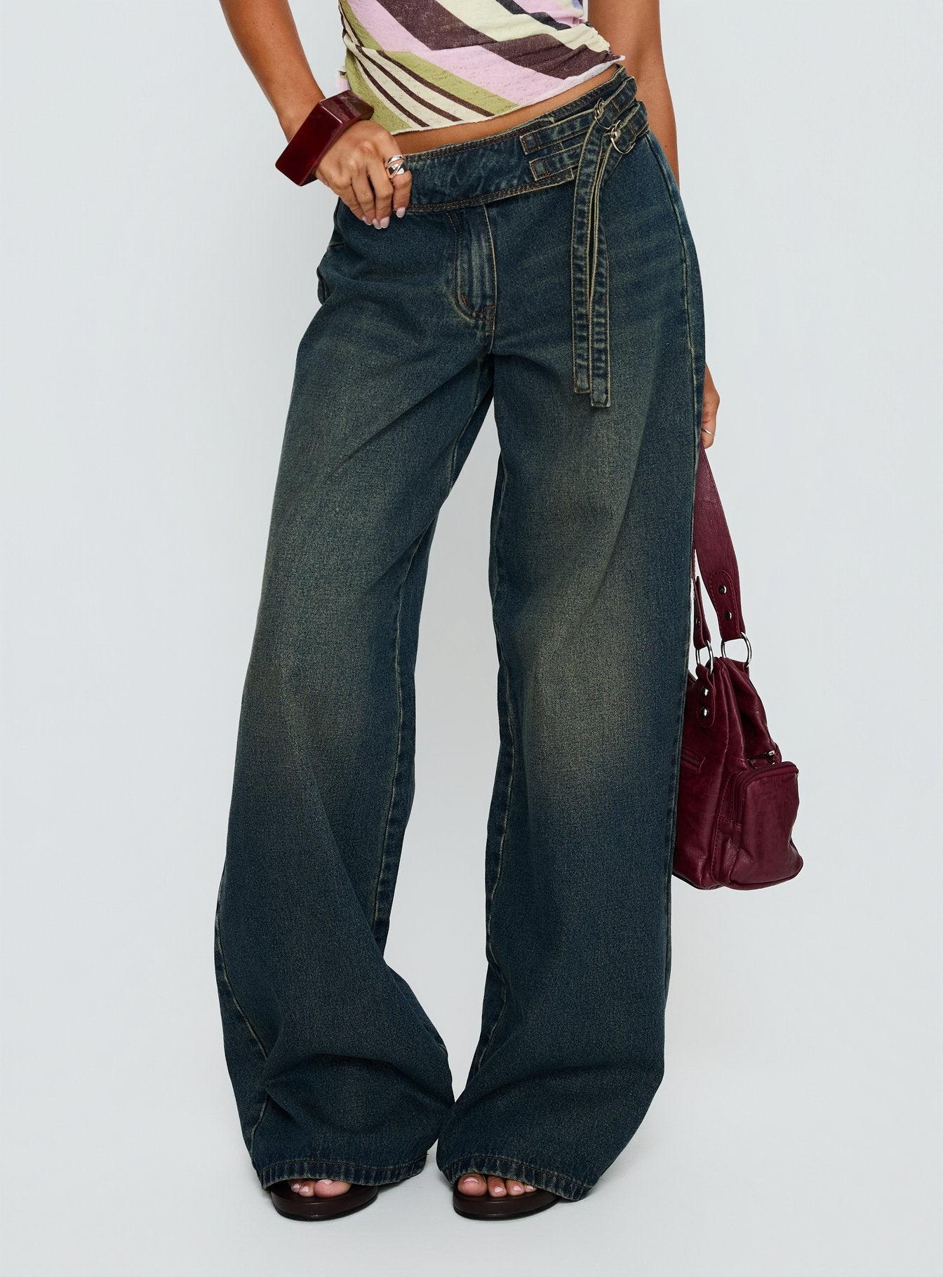 Boxie Mid Rise Wide Leg Jeans Vintage Wash - Image 2
