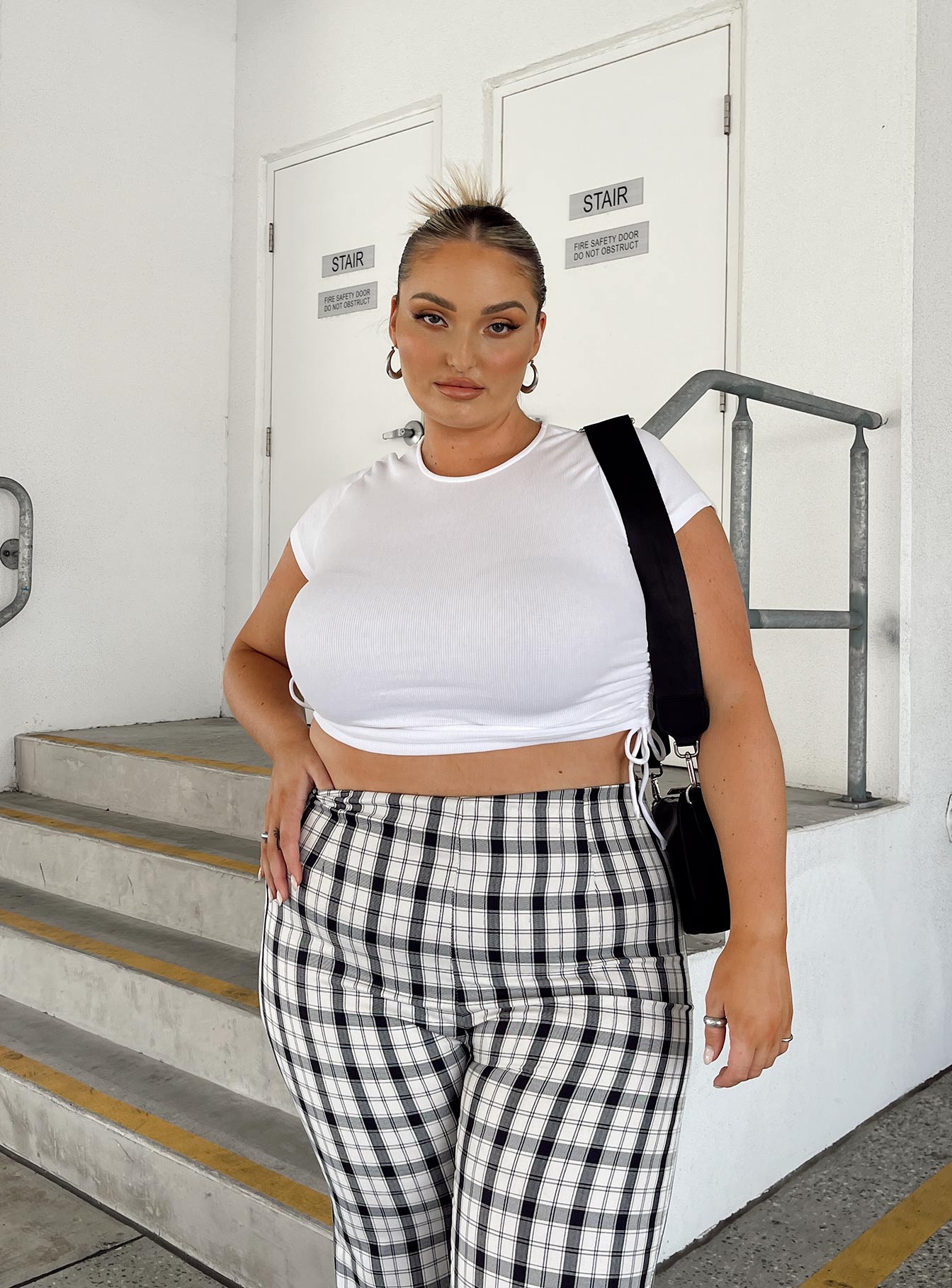 Evant Tee White Curve