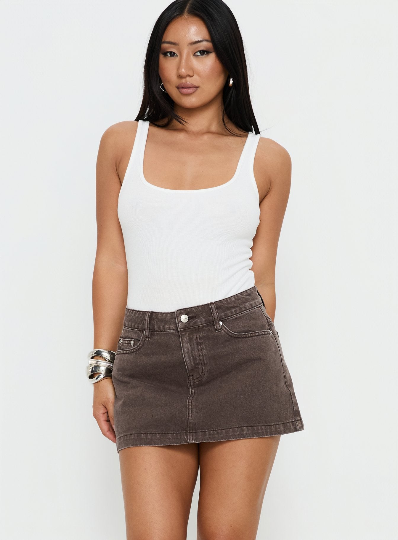Nicolina Low Rise Denim Mini Skirt Washed Brown - Image 2