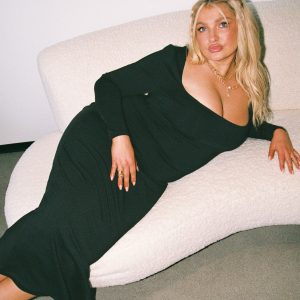 Lyla Maxi Dress Black Curve