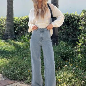 Tari Wide Leg Jeans Light Wash Denim