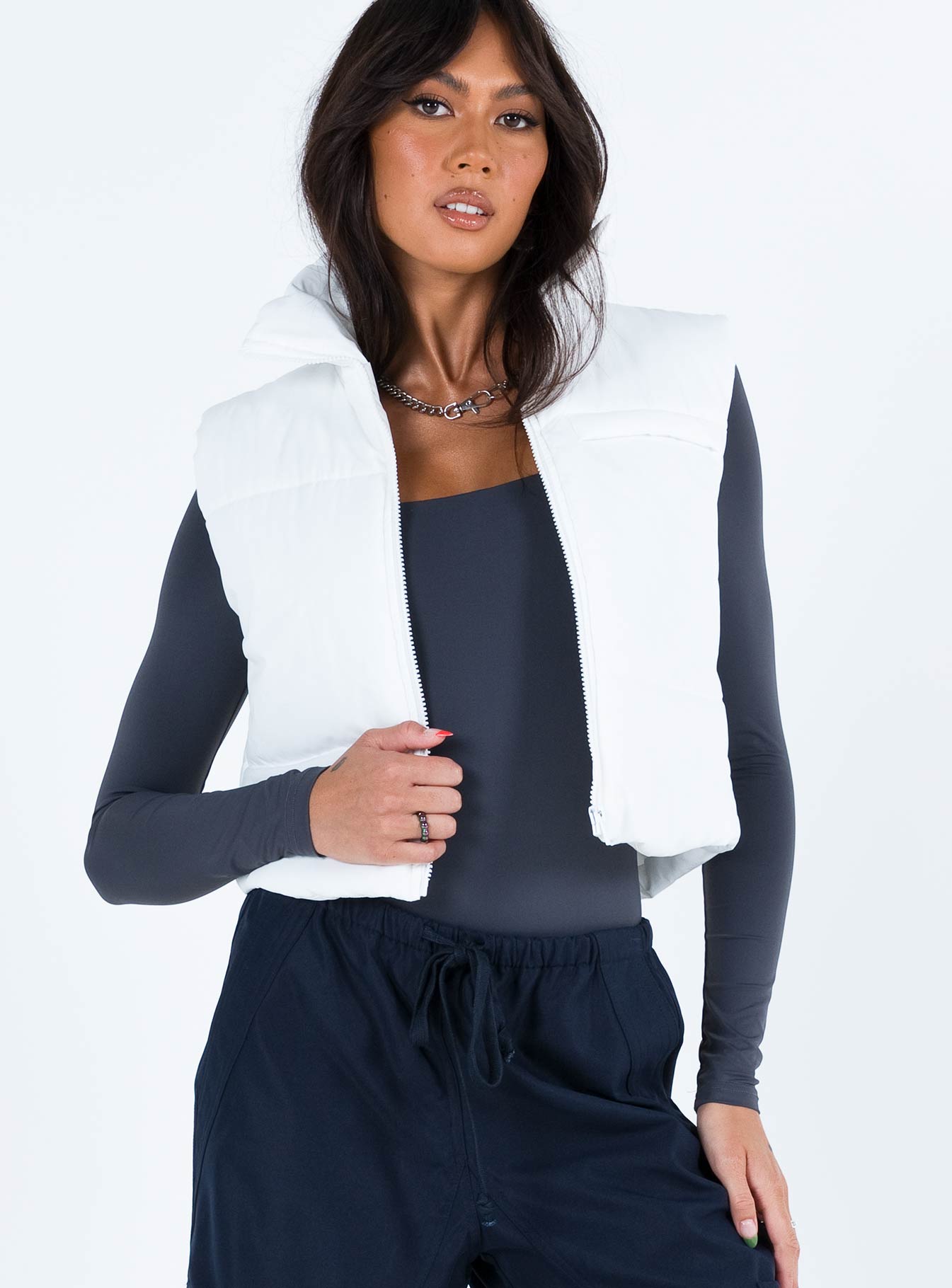 Kirby Puffer Vest White - Image 3